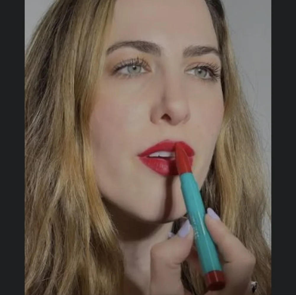 ❇️🧚‍♀️LINDA Thrive Causemetics Empower Matte LipStick Crayon NWT